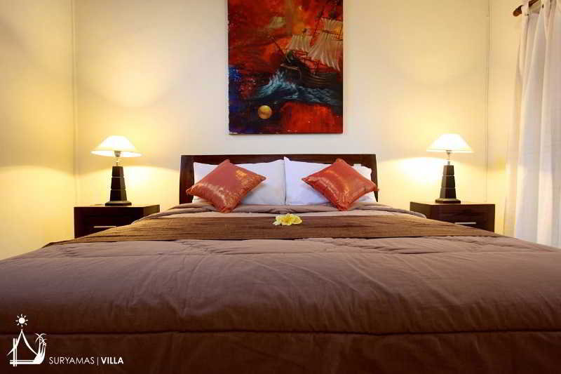 Room thumbnail 2