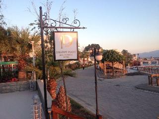 Dragut Point North Hotel