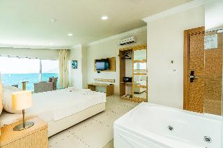 Dragut Point North Hotel