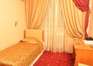 Room
 di Lermontovskiy