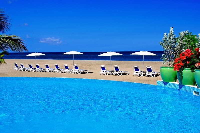 Pool
 di Nelson Spring Beach Resort