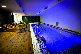 Pool
 di Premium Setubal