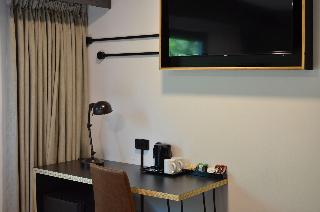 Room Room
