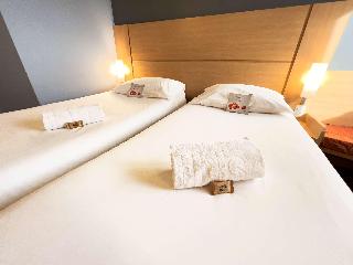 Room Room