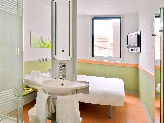 ibis budget Nimes Centre Gare