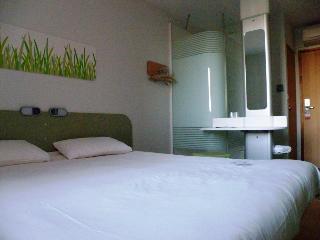 ibis budget Montauban Les Chaumes, Toulouse