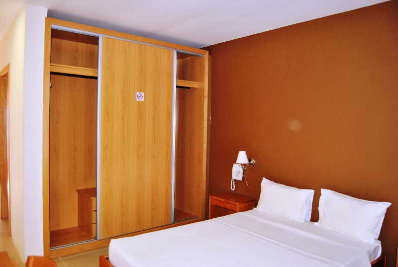 Viana Hotel