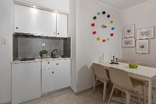 Castello Apartments