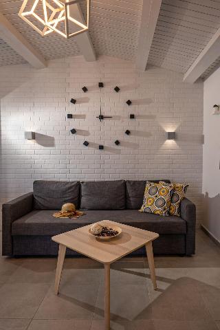 Castello Apartments