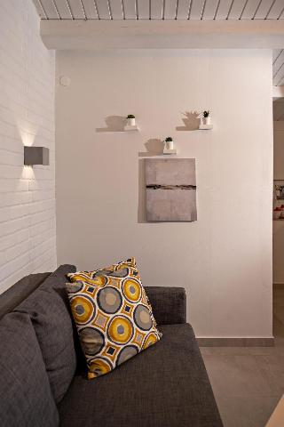 Castello Apartments