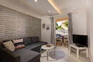 Castello Apartments