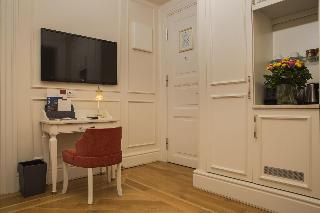 Corinne Hotel