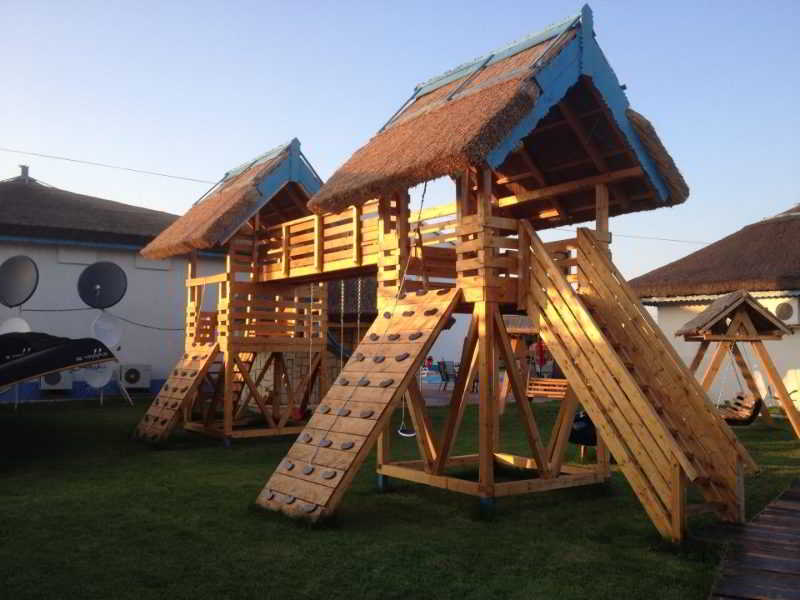 Sports and Entertainment
 di Sunrise 3