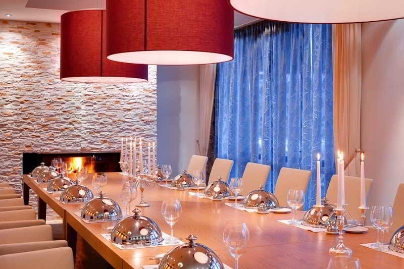 Restaurant thumbnail 1