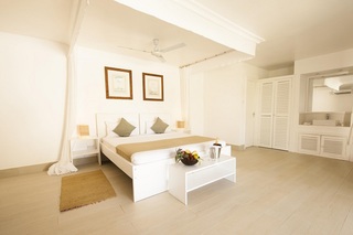 Room thumbnail 2