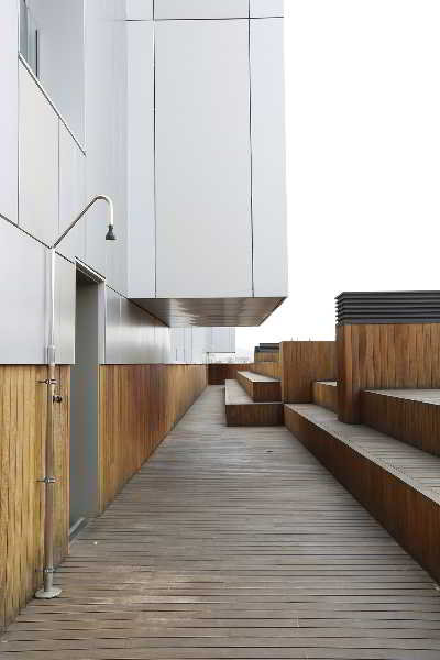 Terrace
 di Home Around Mistral Pool Apartments