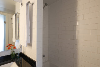 Room
 di Home Around Mistral Pool Apartments