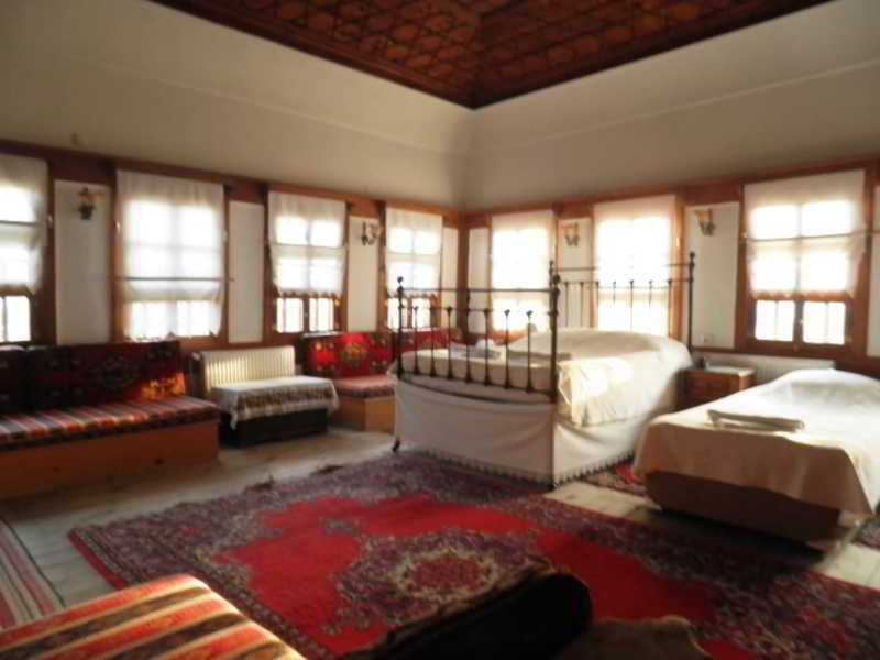 Room
 di Asmazlar Bagevi