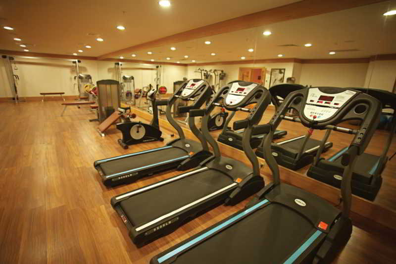 Sports and Entertainment
 di Elmas Garden Inn