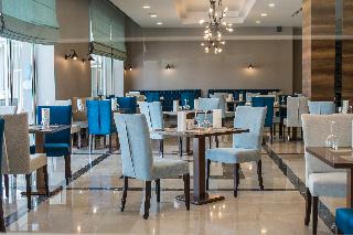 Restaurant
 di Elmas Garden Inn