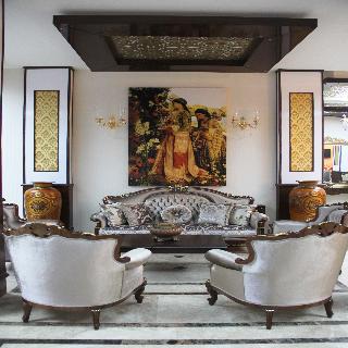 Grand Corner Boutique Hotel