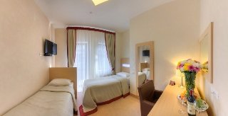 Room
 di Palais Royal