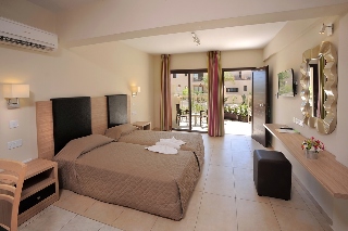 Room
 di Nelia Gardens