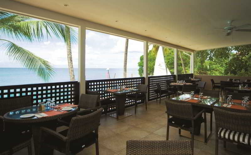 Restaurant
 di Waves Beach Resort - All Inclusive