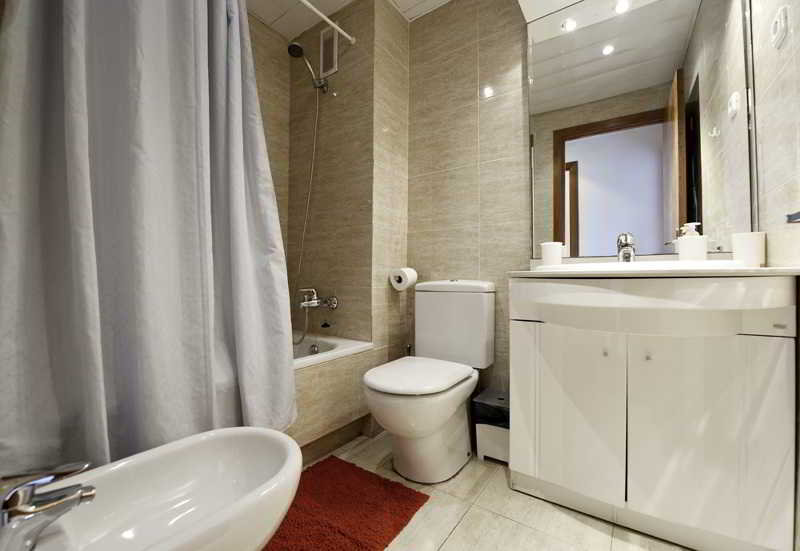 Room
 di Villarroel Residence Apartments