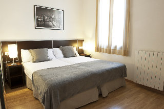 Room
 di MH Apartments Liceo