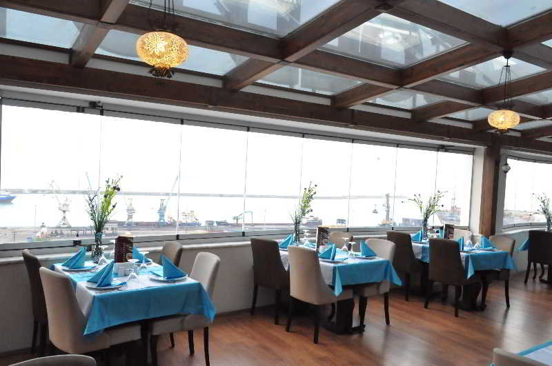 Room
 di TS Gold Hotel