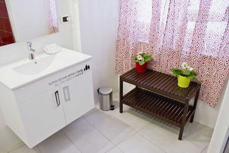 Room
 di BeHouse Room and Breakfast