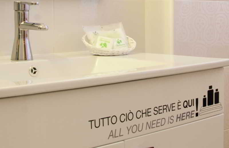 Room
 di BeHouse Room and Breakfast