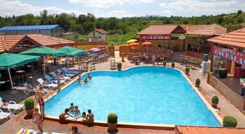 Pool thumbnail 11