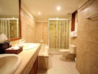 General view thumbnail 8