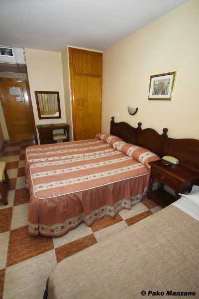 Room
 di Sevilla