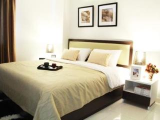 Room thumbnail 6