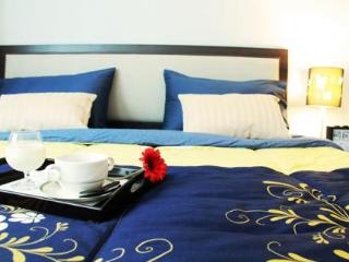 Room thumbnail 9