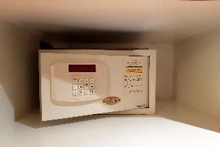 Room thumbnail 23