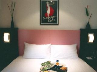 Room thumbnail 13
