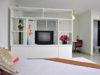 Room thumbnail 14