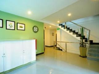 General view thumbnail 6