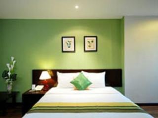 Room thumbnail 5
