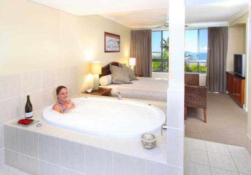 Room
 di Pinnacles Resort  Spa