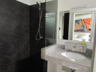 Room thumbnail 49