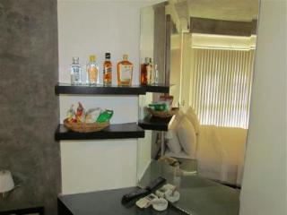 Room thumbnail 51