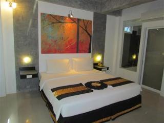 Room thumbnail 53