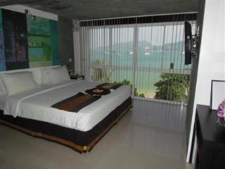 Room thumbnail 67