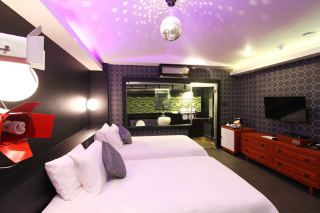 Room thumbnail 37
