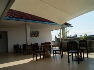 Restaurant thumbnail 12